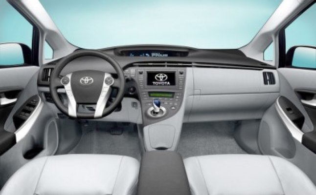 Toyota va returna investitorilor 3,5 miliarde de dolari